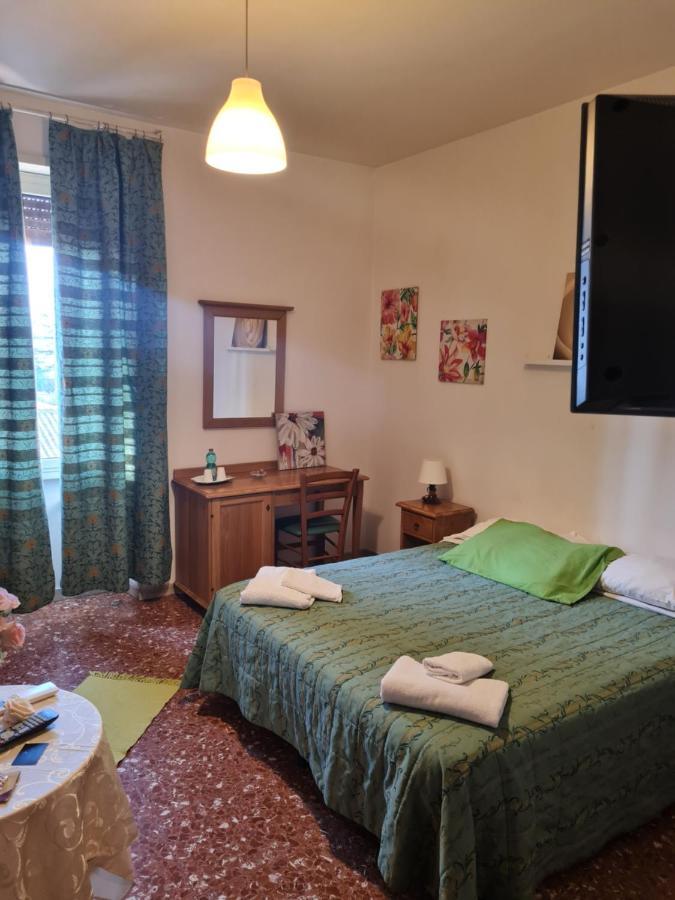 La Palazzina Hotell Rom Exteriör bild
