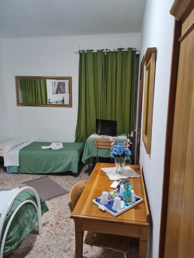 La Palazzina Hotell Rom Exteriör bild
