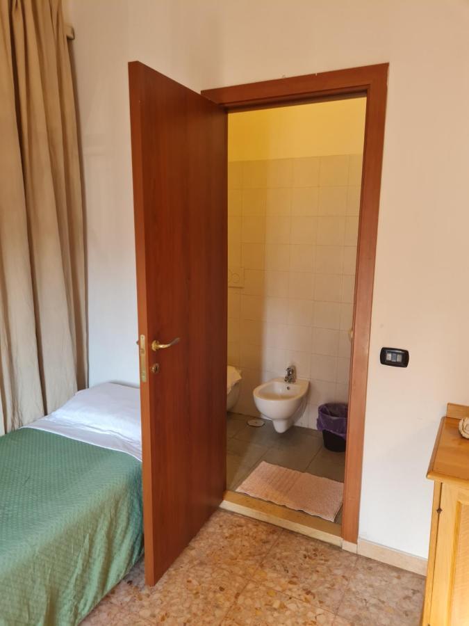 La Palazzina Hotell Rom Exteriör bild